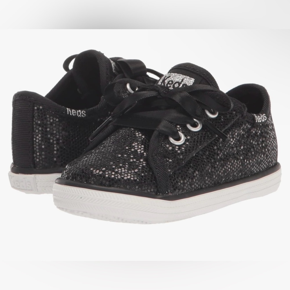 KEDS Kickstart Crib Celebrations Sneaker Size 4 (glitter) new in box
